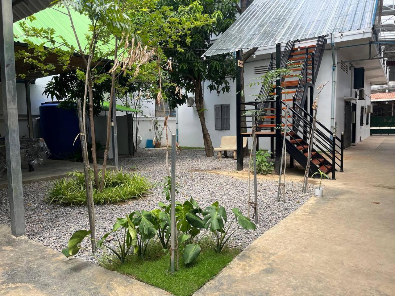 Por Chey Guesthouse Battambang Kültér fotó